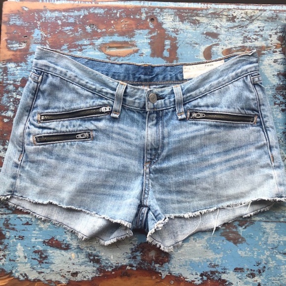 RAG & BONE Mid Rise Moto Denim Shorts Size 25 - Picture 3 of 12